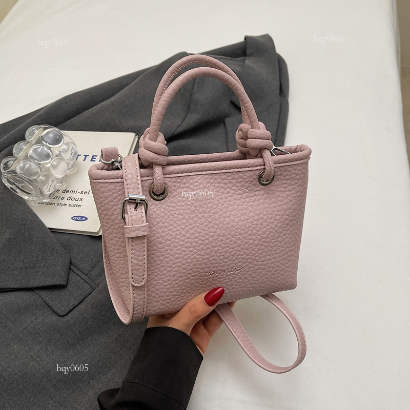 Top quality Brand High Quality New Style Free Delivery Designer Bag Cross-border Trend Lychee Pattern Handheld Bucket for Women 2025 Korean Version Li