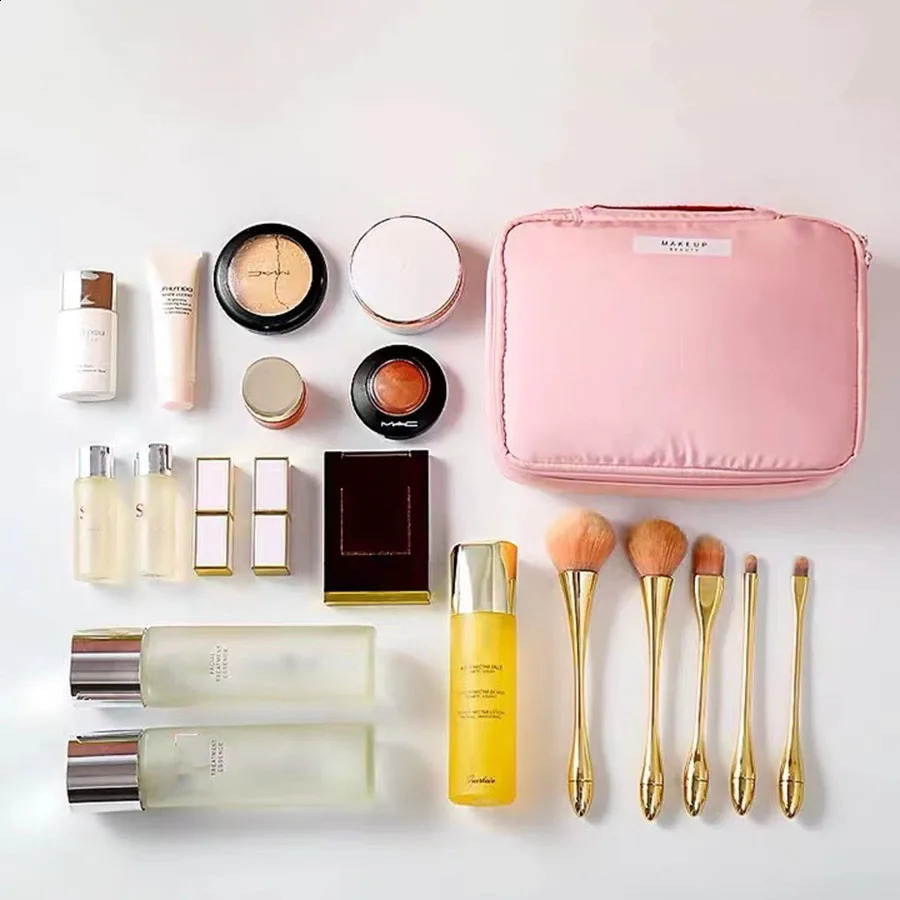 Womens Portable Travel Cosmetics Storage Bag with Large Capacity Waterproof Girl Makeup Washing organizer 250528