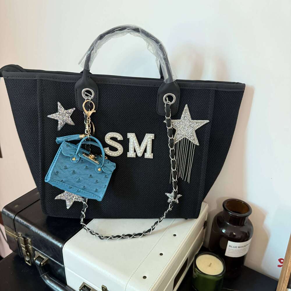 Black Swan Handbag, Personalized Chain Bag, Travel Bag Customized Name Birthday Gift Wedding Party Decoration