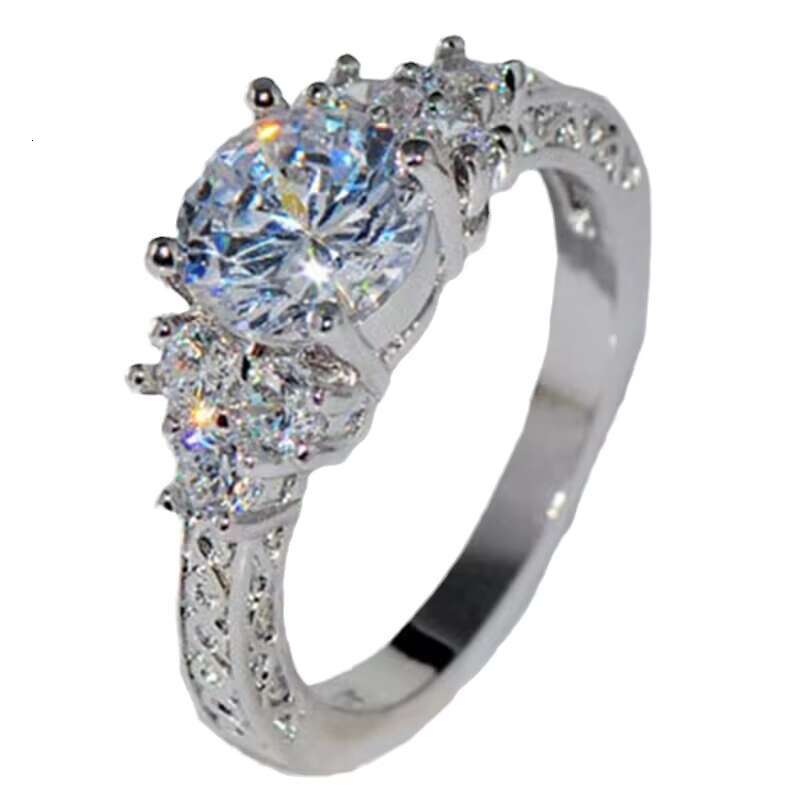 2025 Fashion Womens Crystal Stone Ring Retro Womens Wedding Ring