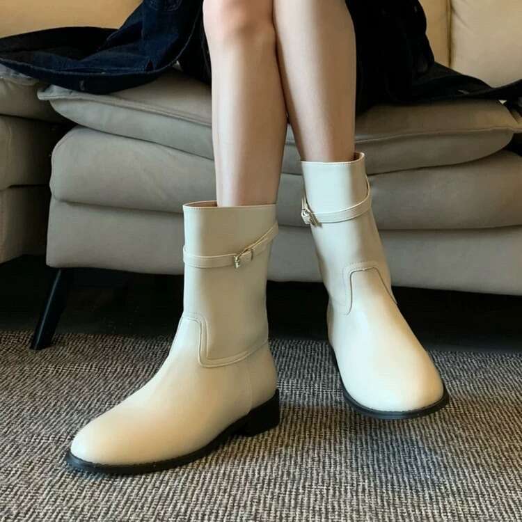 Korean Style White Short for Women 2024 New Autumn Winter Wide Tube Round Toe Chunky Heel Western Cowboy Belt Buckle Martin Boots