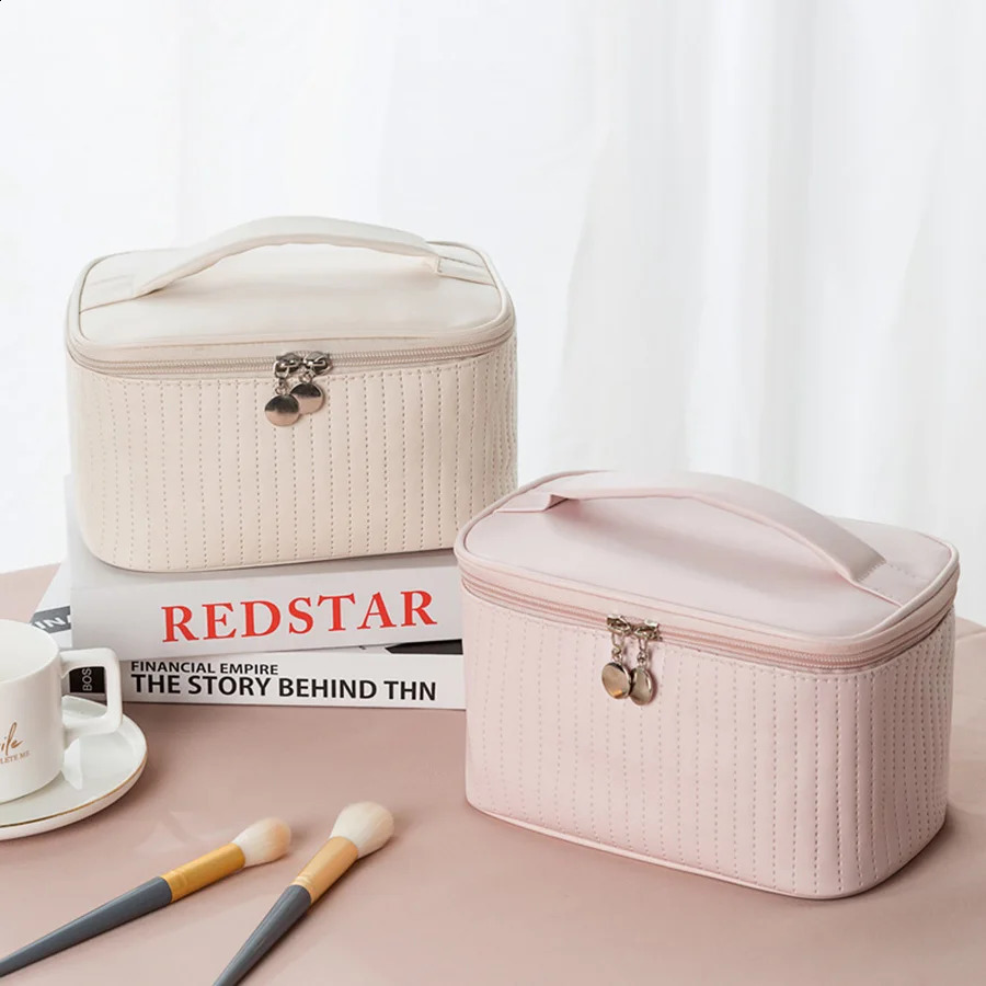 Ladies Large Portable Toasted Cake Double Layer Waterproof Cosmetics Storage Bag Dry and Wet Separation n Tr 250528