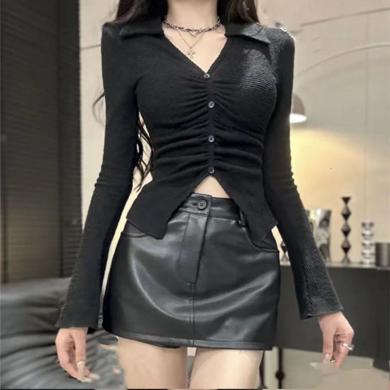 Designer Clothing Spicy Girl Slim Fit Women's Long Sleeved Knitted Shirt 2025 Solid Color Horse Designer Women's Top New Style