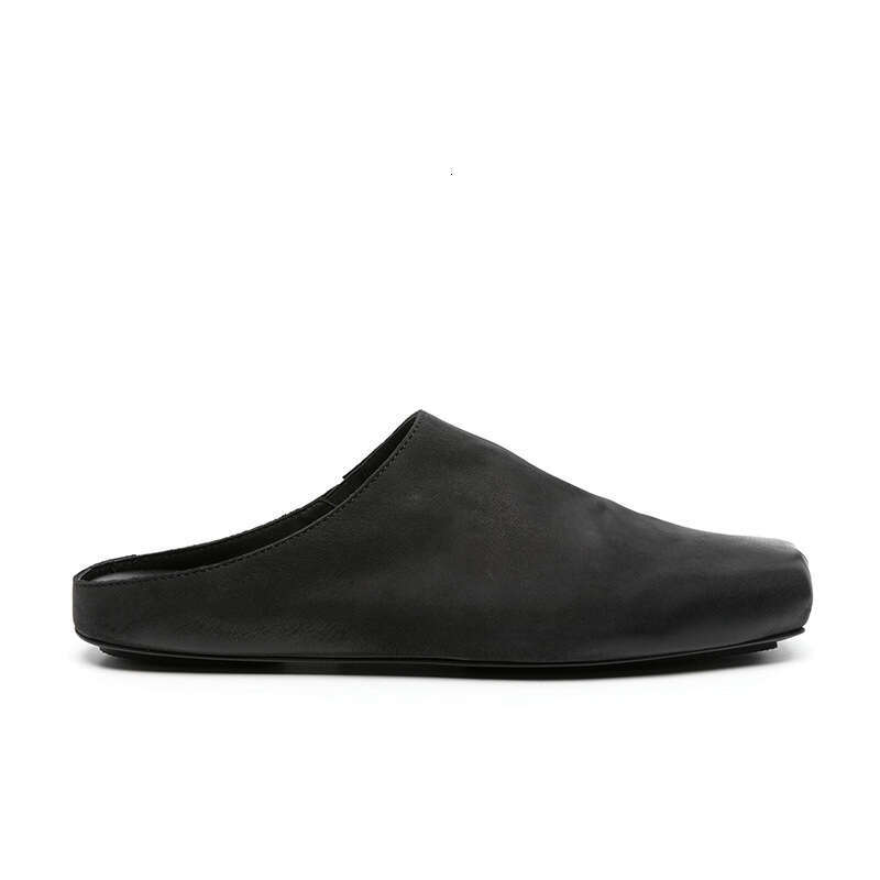 Genuine Leather Niche Pig Nose Closed-Toe Half Slippers for Women, Summer and Autumn New Square Toe Flat Washed Sandals