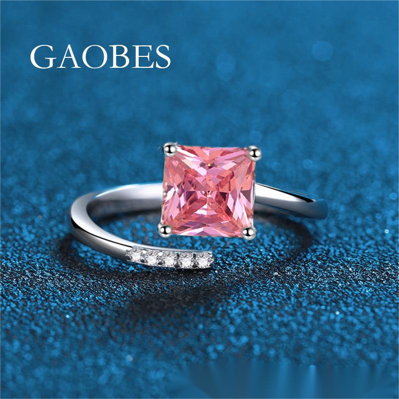 Fashionable S925 Sterling Silver Adjustable Green and Red Nano Zircon Ring for Women, Simple and Elegant Open Ring Design