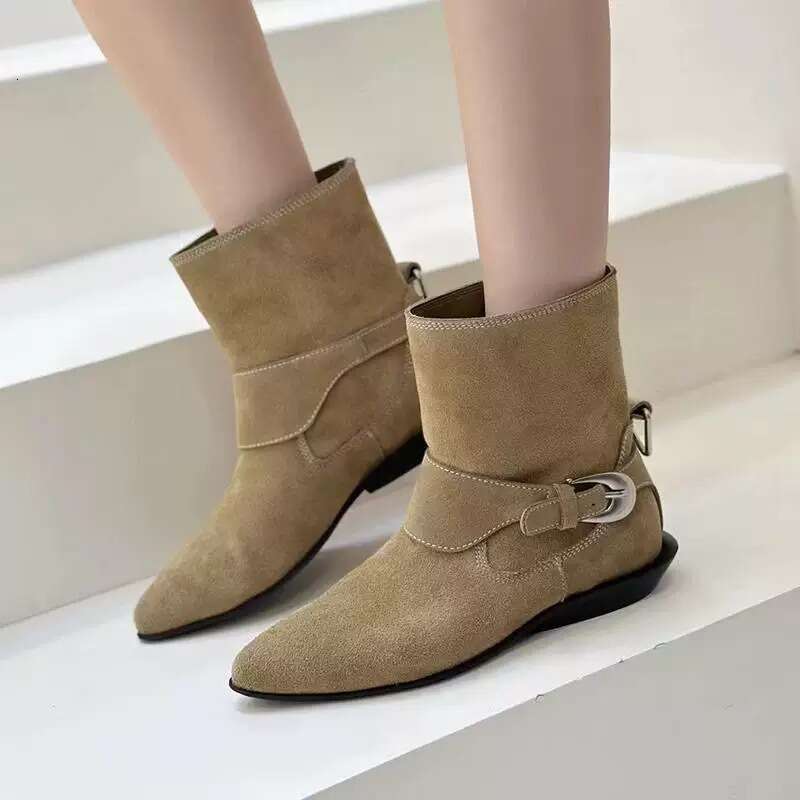 Niche Suede Pointed Toe Western Cowboy Short for Women Autumn Winter New Plush Low Heel Martin Slim Boots