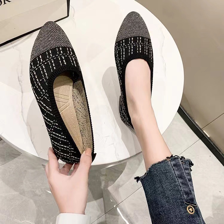2025 New Summer Cloth Shoes Breathable Hollow Mesh Women's Shoes Comfortable and Soft Sole Designer Casual Flat Shoes Splicing Pointed Braided Sh