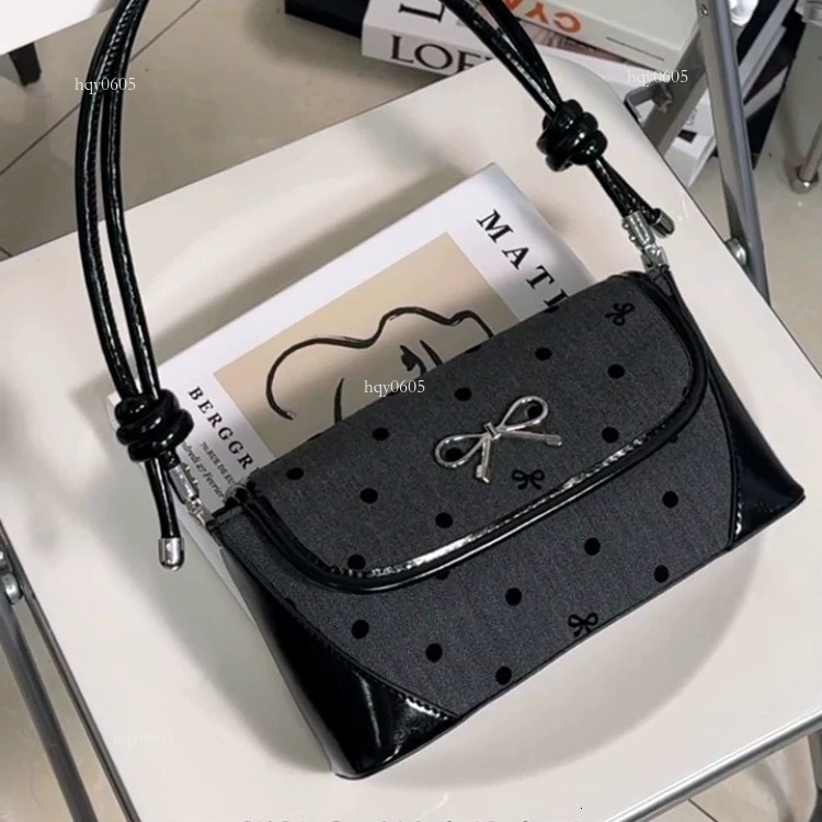 Top quality Brand High Quality New Style Free Delivery Designer Bag Korean Light Luxury Hard Shell Small Exquisite Fashion Trend Casual Versatile High