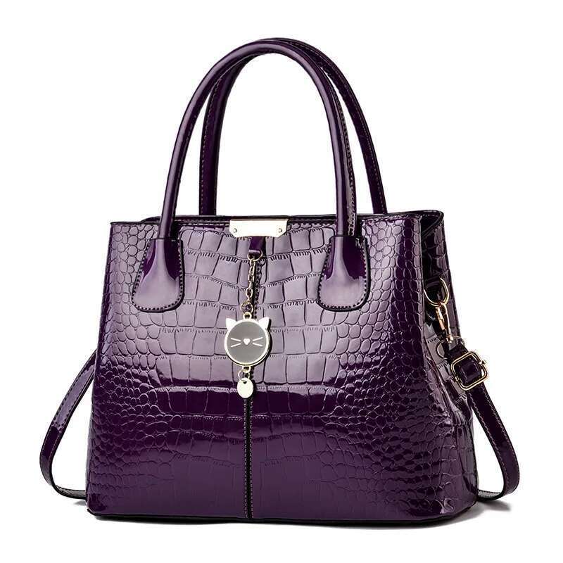 Brand Designer Women'S Handbag New Shiny Leather Shoulder Large Capacity Crossbody Classic Commuting Tote Bag