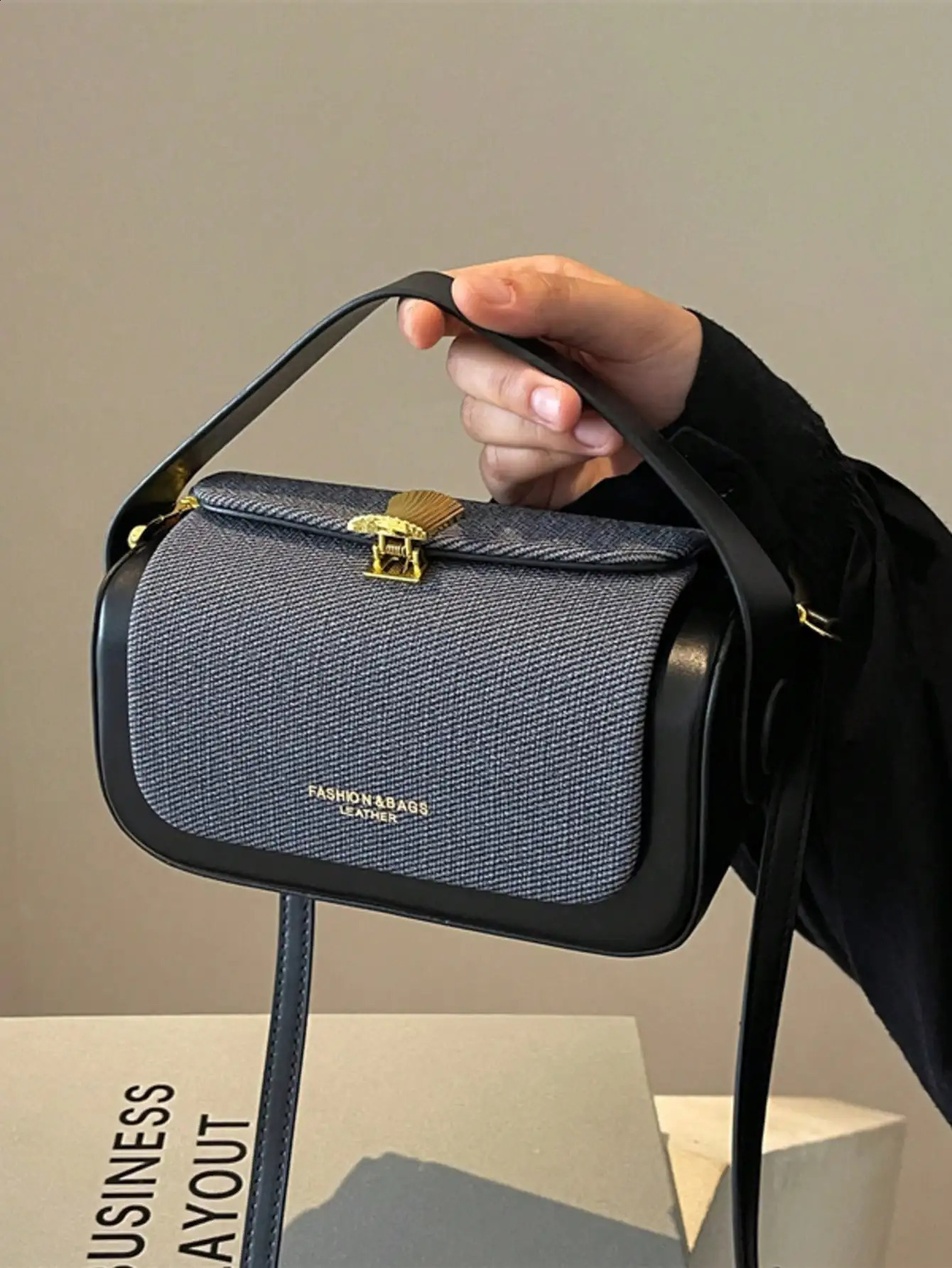 Womens Fashion Oblique Sling Square Box Shape Bag Elegant Minimalist Large Capacity Hand Carry 250528