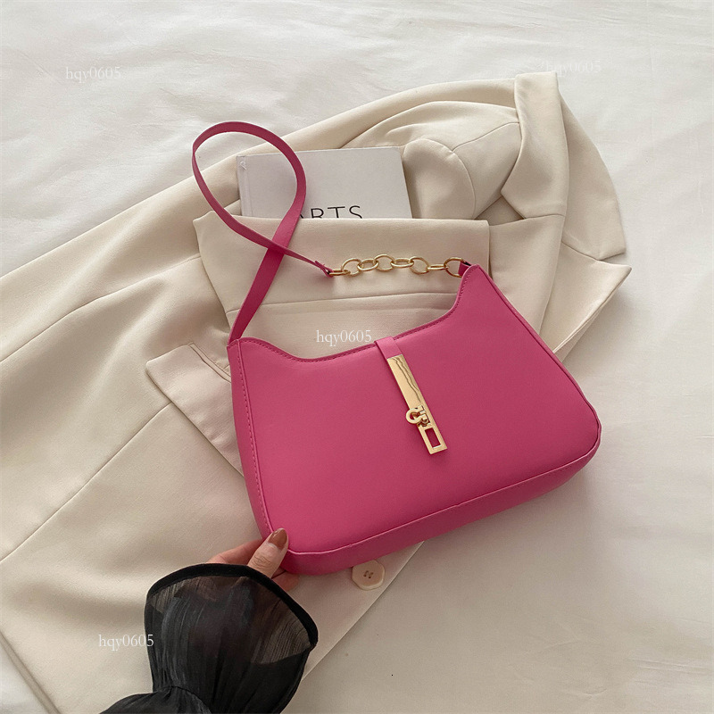 Top quality Brand High Quality New Style Free Delivery Designer Bag High-End for Women 2024 Trend Versatile Autumn Retro French Underarm Niche Design 