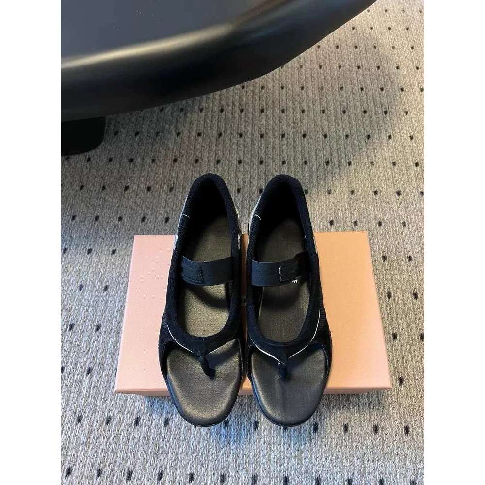 Sheepskin Version ~ Korean Style One-Strap Flat Toe Post Sandals for Women 2025 New Spring Summer Sports Dexun Shoes