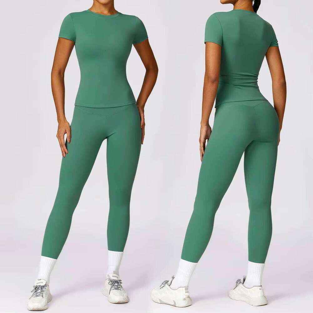 2025 Women's Round Neck Short Sleeve Slim Fit Running T Shirt High Waist Fitness Compression Quick Dry 2 Piece Set