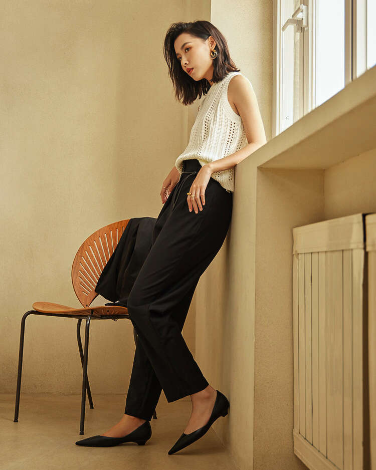 Genuine Leather French Niche High-End Pointed Toe Shallow Mouth Single for Women 2024 Summer Versatile Low Tapered Heel Commuter Shoes