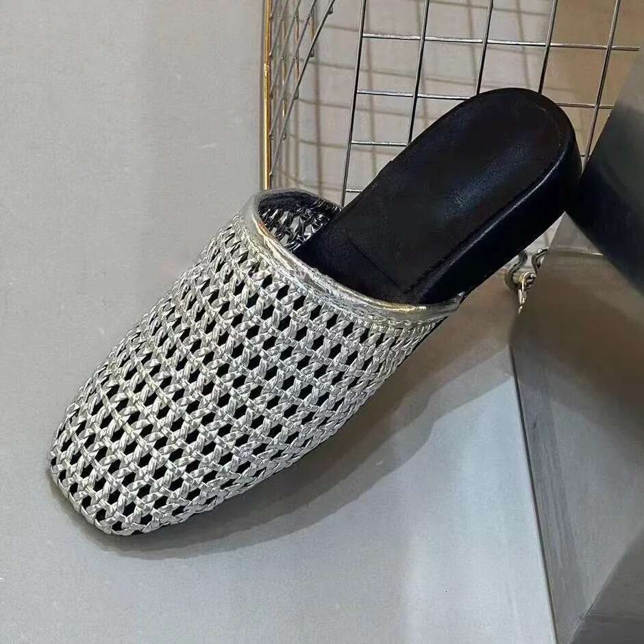 Sheepskin Version~Korean Style Woven Hollow Out Closed-Toe Half Slippers Women 2025 New Summer Thick-Soled Flat Sandals for Outdoor Wear