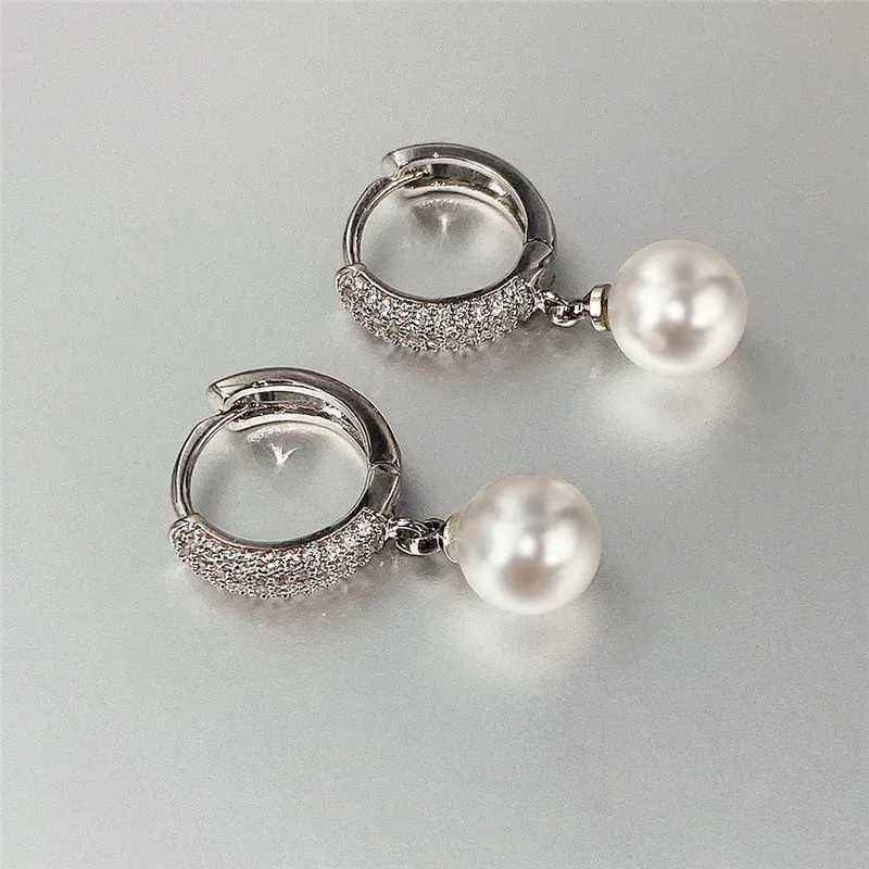 Huitan Temperament Elegant Simulated Pearl Dangle Earrings for Women Simple Stylish Design Delicate cessories Fashion Jewelry L250527