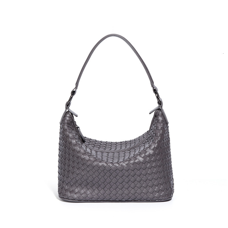 Handwoven Trendy Large Capacity Handbag for Women Simple Shoulder Underarm Fashion Crossbody Bag