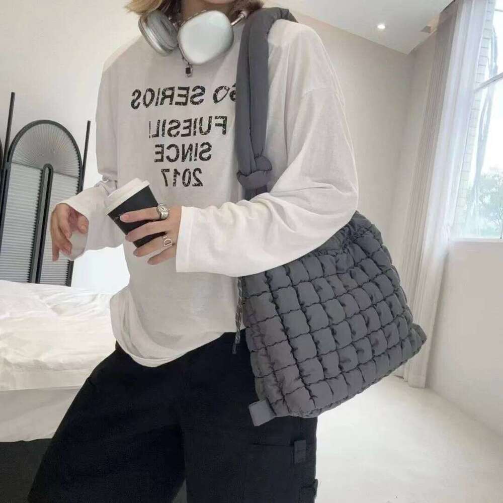 Women's Bags Designer Winter Nylon Quilted Shoulder Bag Cotton Padded Backpack Plaids Down Space For Women Handbags Puffy Crossbody Bags Tote New