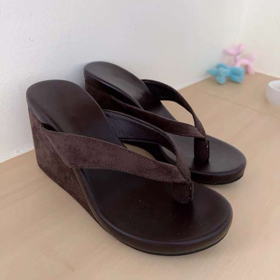 Cowhide Version ~ Korean Style Toe Post for Women Outdoor 2025 Summer New Beach High Heel Wedge Sandals
