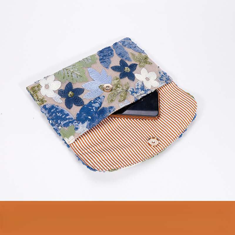 Small female handbag letter wrapping woven bag summer new style high-end sequin embroidery grass weaving