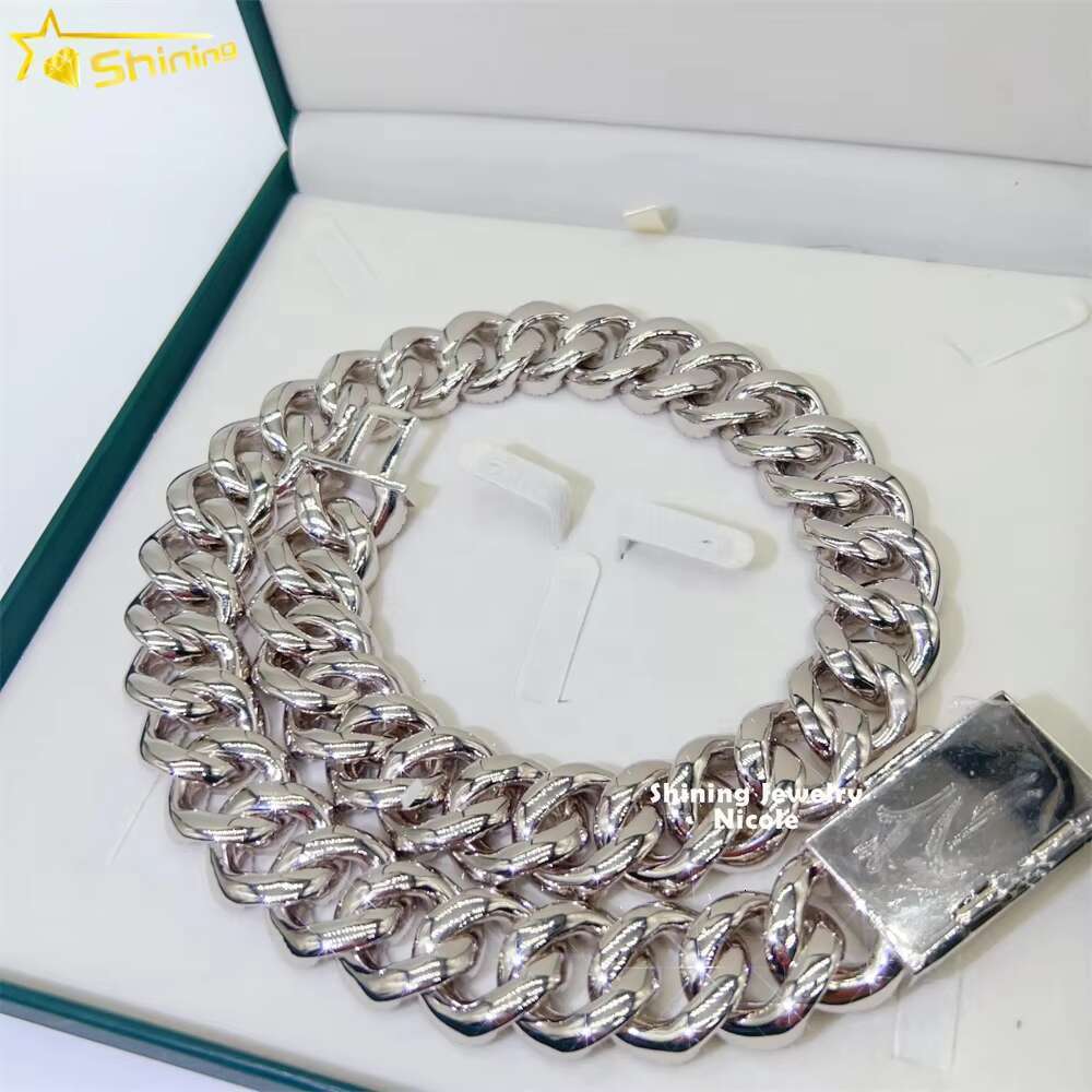 Hip Hop Necklace Luxury Heavy 22MM Baguette Moon Shape Style 925 Silver Miami Moissanite Cuban Link Chain