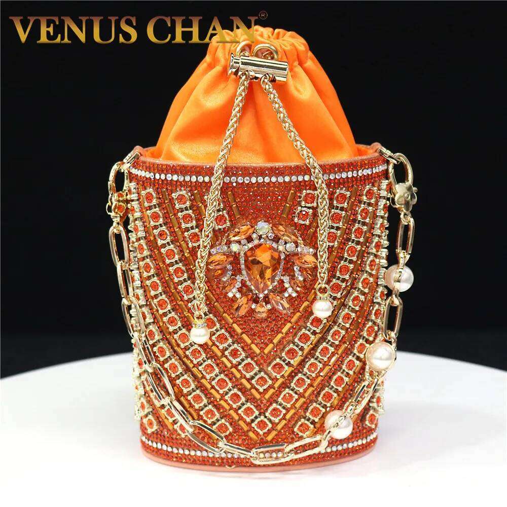 Bucket Crystal Bag Dias 11 Color Women Evening Bags Flower Rhinestones Egg Design Fashion Female Clutch Handbags