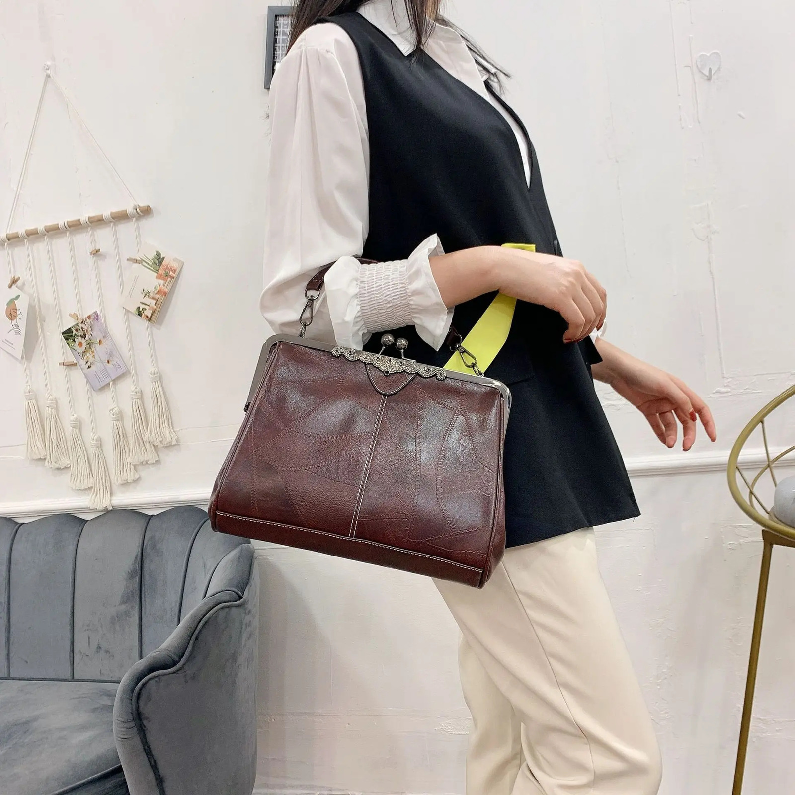 Vintage Simple Style Women Shoulder Bag High Quality PU Leather Lady Crossbody Fashion Boston n Handbag Tote Purse 250528
