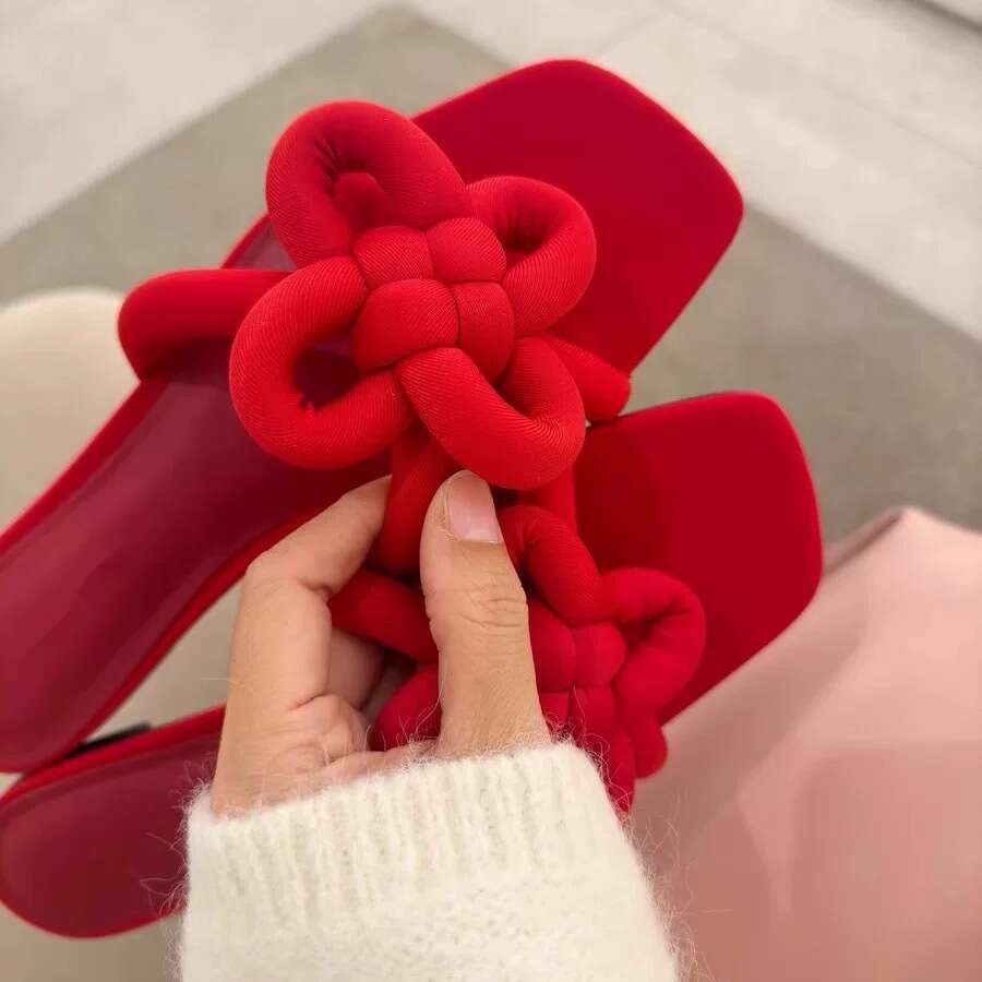Genuine Leather Style Red Chinese Knot Flat Casual One-Word Slippers for Women Outdoor 2025 New Square Toe Sandals