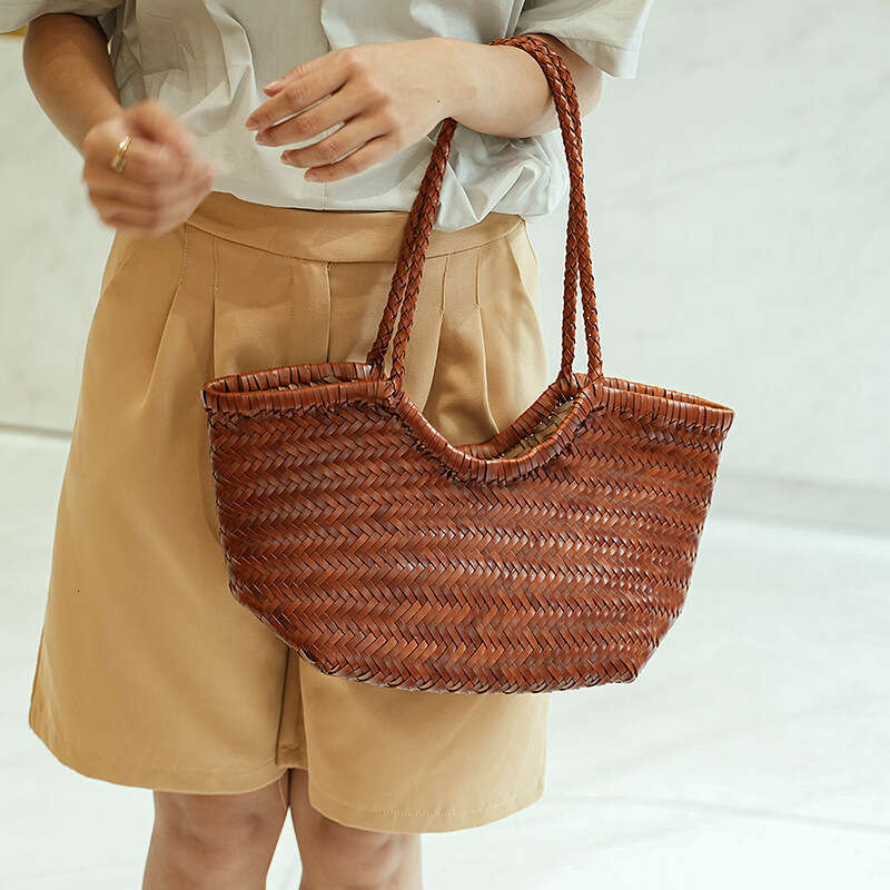 Tote Bag Ins Genuine Leather Recycled Cowhide Handmade Herringbone Woven Tote Basket Vacation Bag Shoulder Bag Braided Handbag
