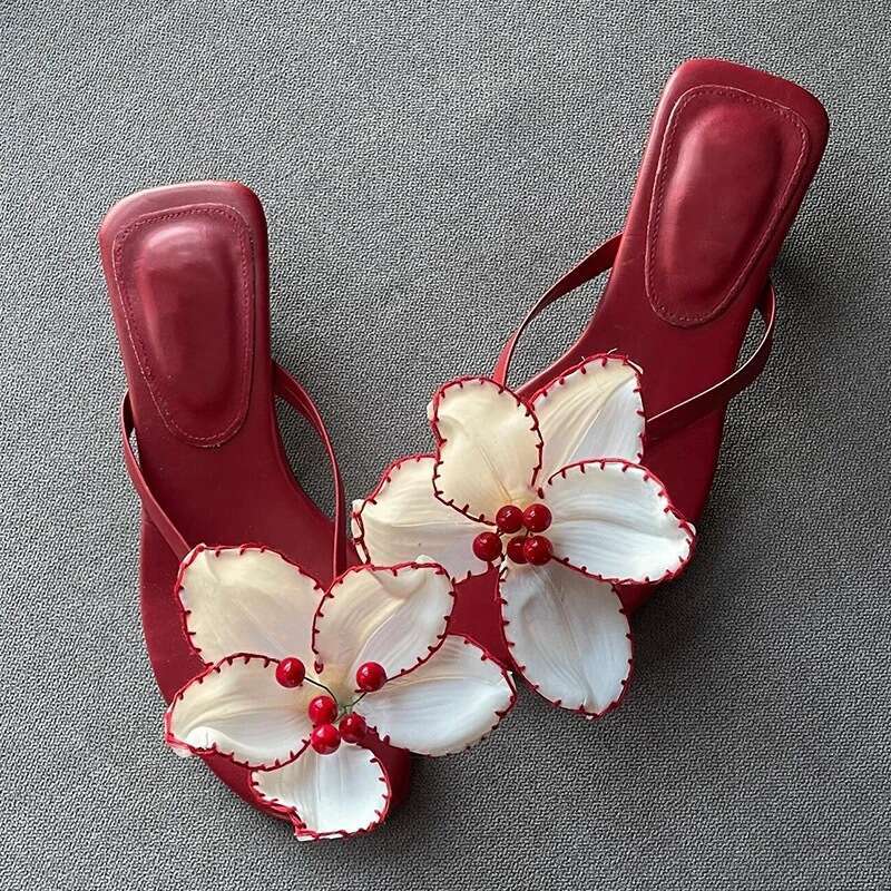 Cowhide Version ~ Niche Floral Thin Toe Post Sandals for Women Summer Outdoor 2025 New Beach Cat Heel Slippers