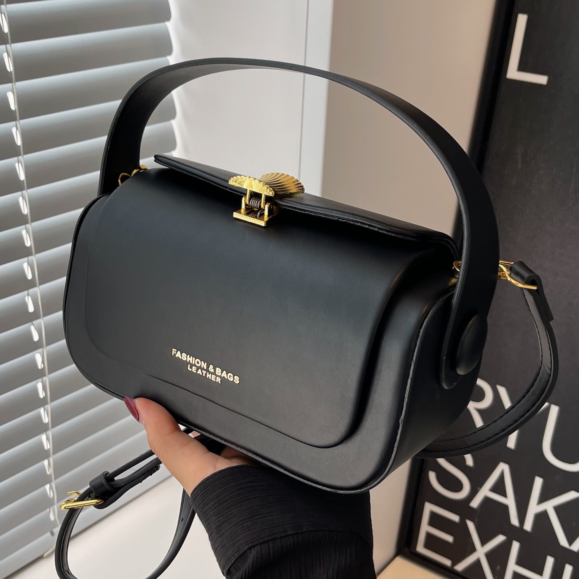 Free Shipping Designer Bag Korean Style Trendy Fashion High-end Small Square Bag For Women New Spring Summer Shoulder Crossbody Bag Textured Crossbody