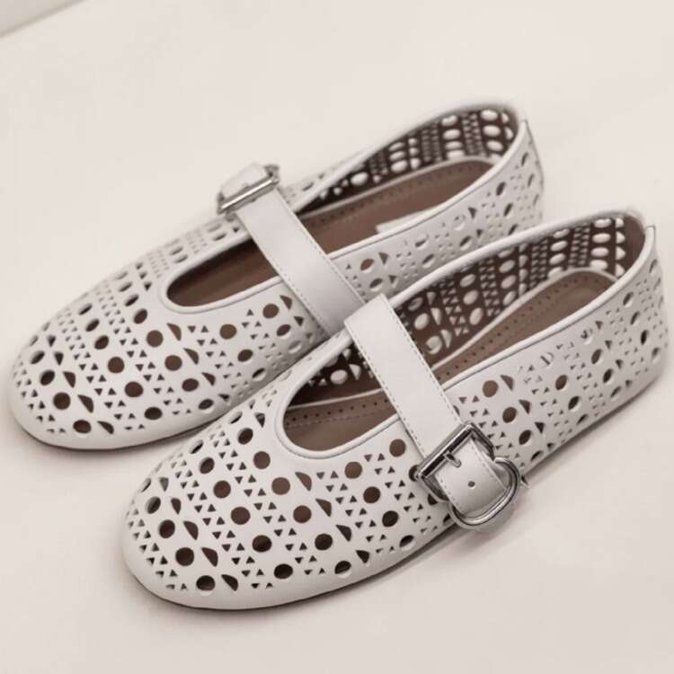 Genuine Leather Shallow Mouth One-Strap Round Toe Hollow Flat Ballet Women Spring Summer New Mary Jane Shoes