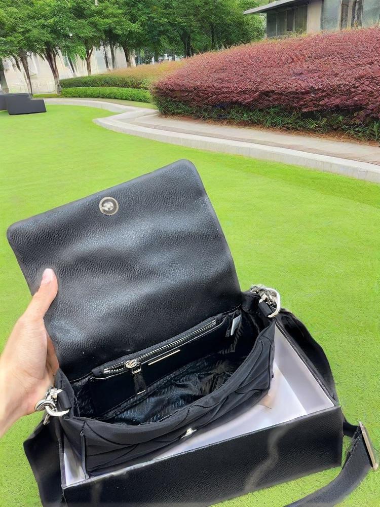 New nylon Oxford fabric casual bag with diamond grid chain shoulder bag, crossbody small bag, fashionable and lightweight women's bag
