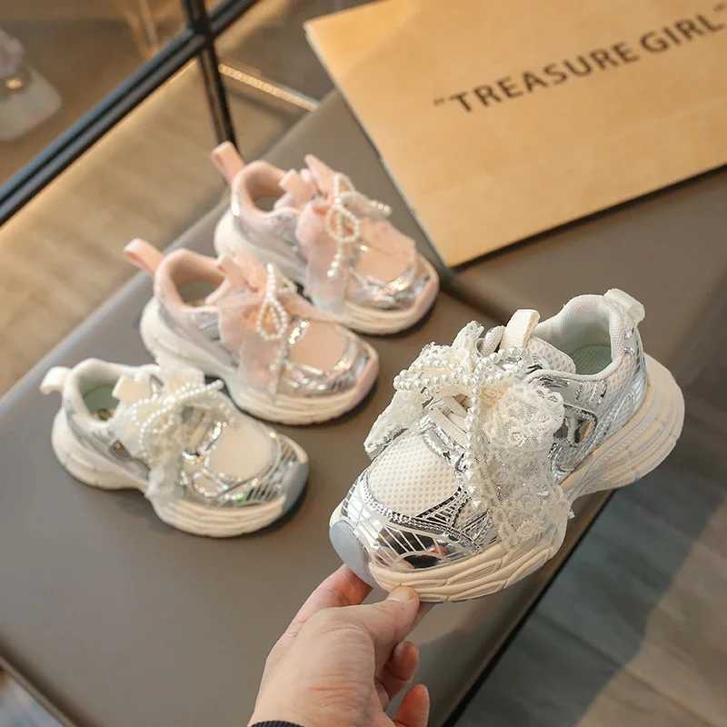 Girl Child Sport Shoe Non-slip Breathable New School Chunky Sneakers Mesh Causal Kids Spring Autumn Basketball Shoes Hook Loop W250529
