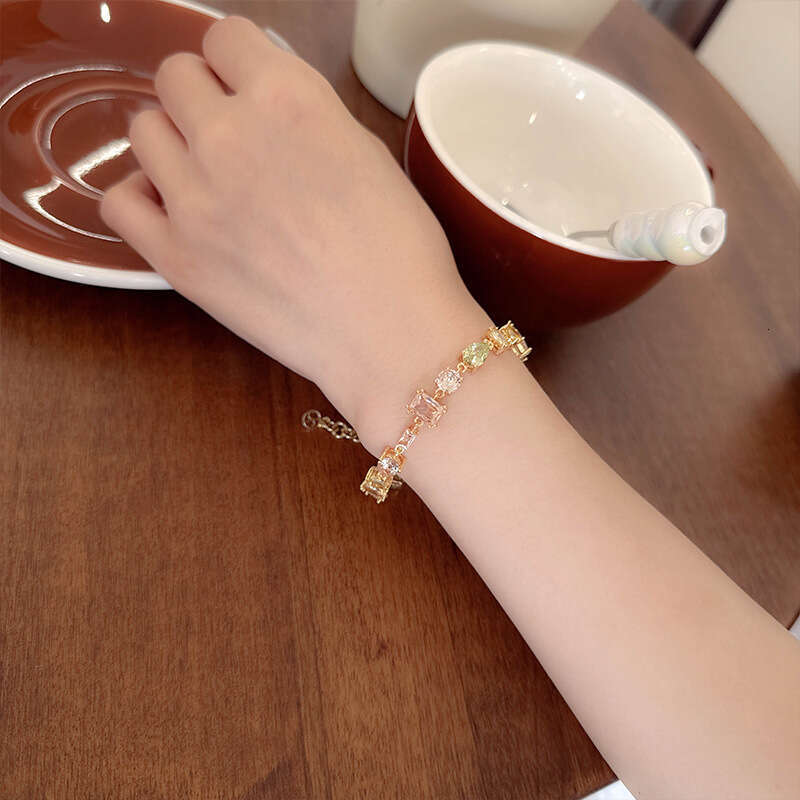 New Copper Inlaid Zircon Bracelet for Women Fashion Hip-Hop Jewelry Colorful Square High-End Feel