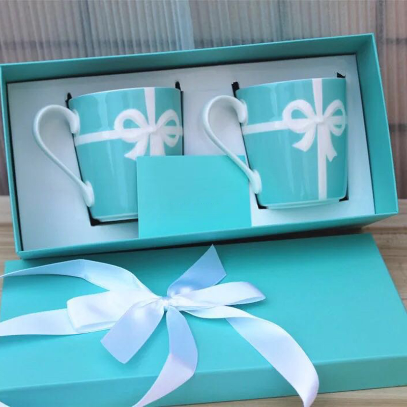 Art Deco Inspired Mug Pair - High-End Ceramic With Angular Handles & Metallic Detailing 252525