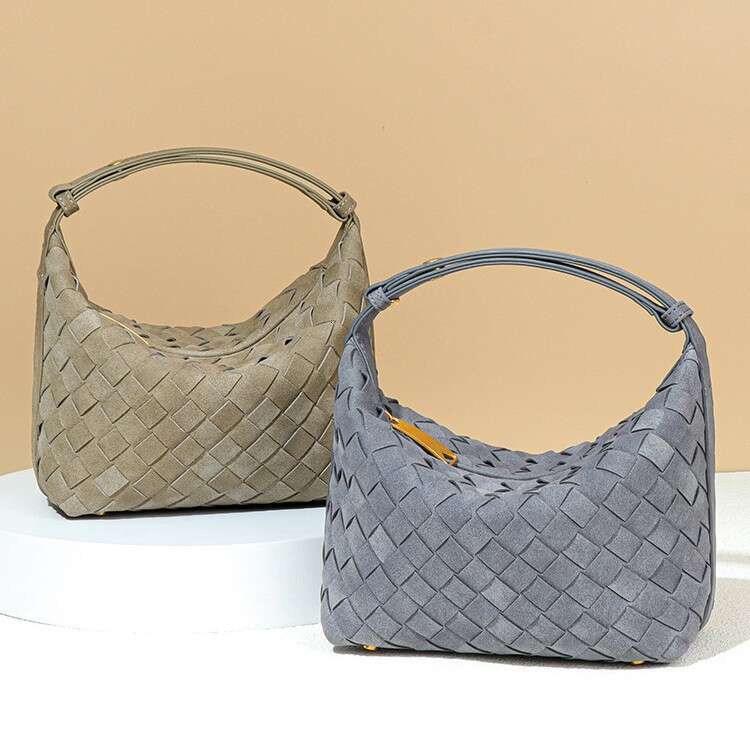 Tote Bag Braided Handbag Handwoven Niche Design High End New Lunch Box Fashion Matte Shoulder Handbag Solid Color Crossbody Bag Shoulder Bag