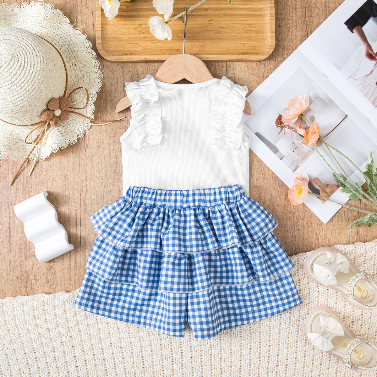 Baby girl's summer sweet set elastic waist plaid cake skirt solid color vest, suitable for daily wear and outdoor activities, a must-have for par