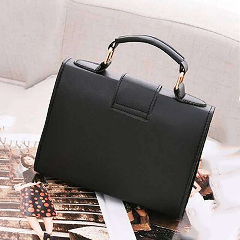Hot Sale Flap Sling Shoulder Bags For Women Solid Color Crossbody Messenger Bag Purse Female Leather Handbag Pocket
