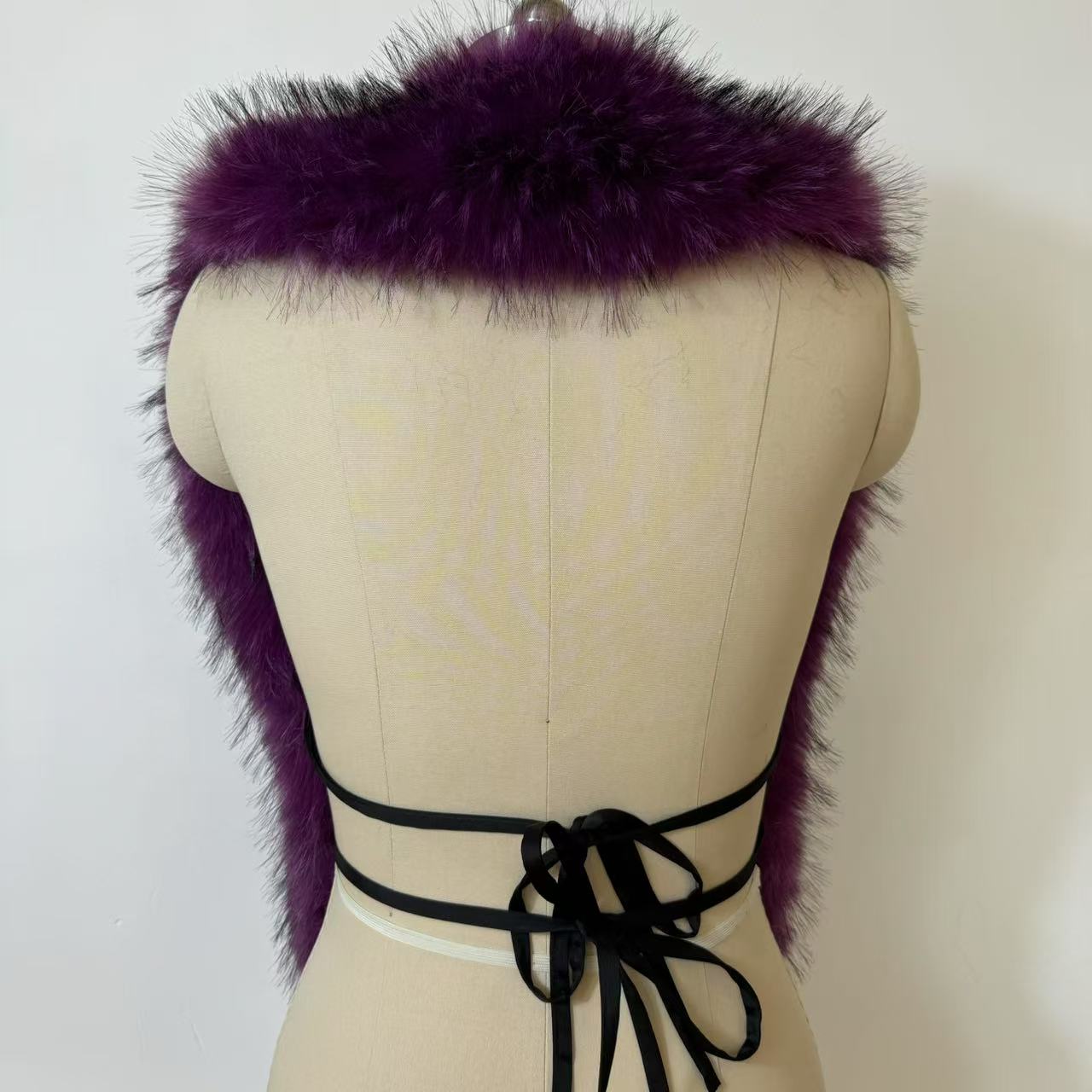 Streetwear New Faux Raccoon Fur Vest Women Fuax Fur Halter Top vest