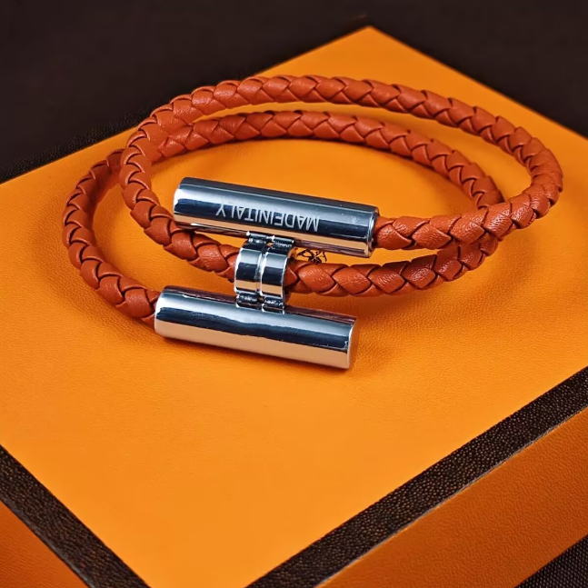 Chic Orange Leather Rope Wristband Women Bracelet H Designer Jewelry Bracelets Fashion Youth hand chain Charm Mens Womens Bracelets
