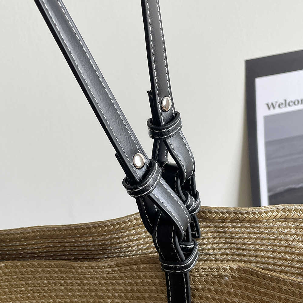 Leisure Large Capacity Leisure Woven Bag Summer New Korean Version Handbag Shoulder Bag Beach Bag Trend