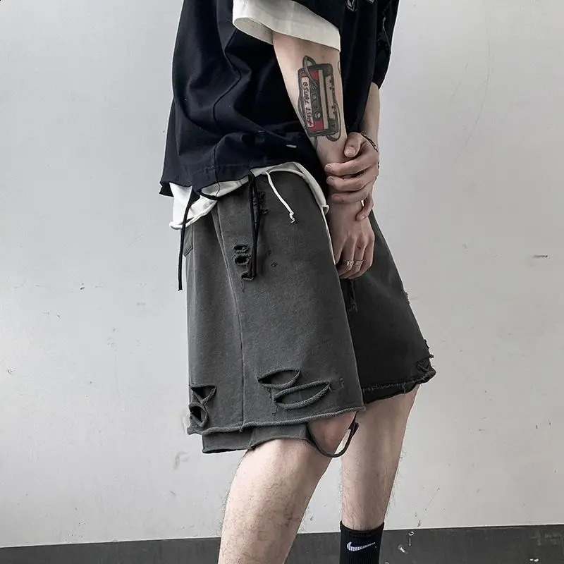 High Street Ripped Shorts Mens Loose Korean Style Fashion Sports Pants Two-Piece Layered Five-Cubic Pants 250527