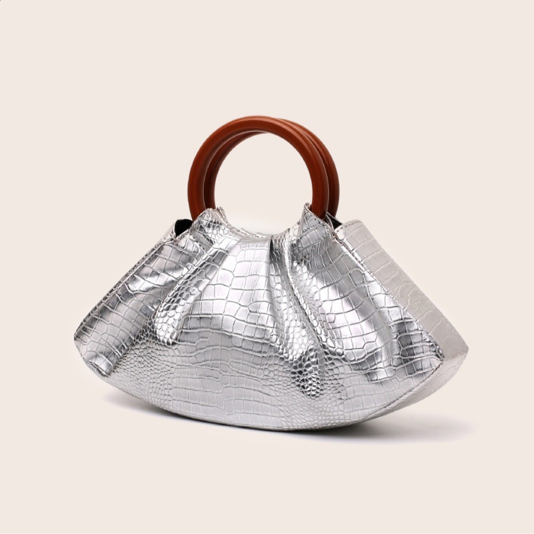 Cloud Bag for Women Fashion Pleated Small Bag Wooden Handle Simple Tote Bags for Ladies 250113