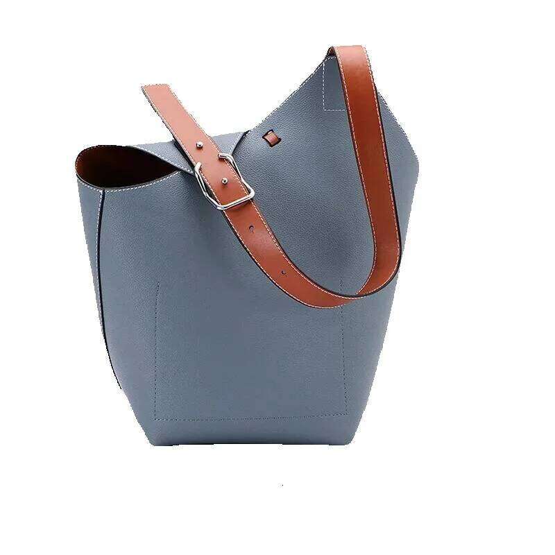 Designer Luxury Free Gift 2022 Trend Women Brand Shoulder Bags 100% Genuine Leather Female Fashion Designer Shopper Tote Handbags Bucket Purses