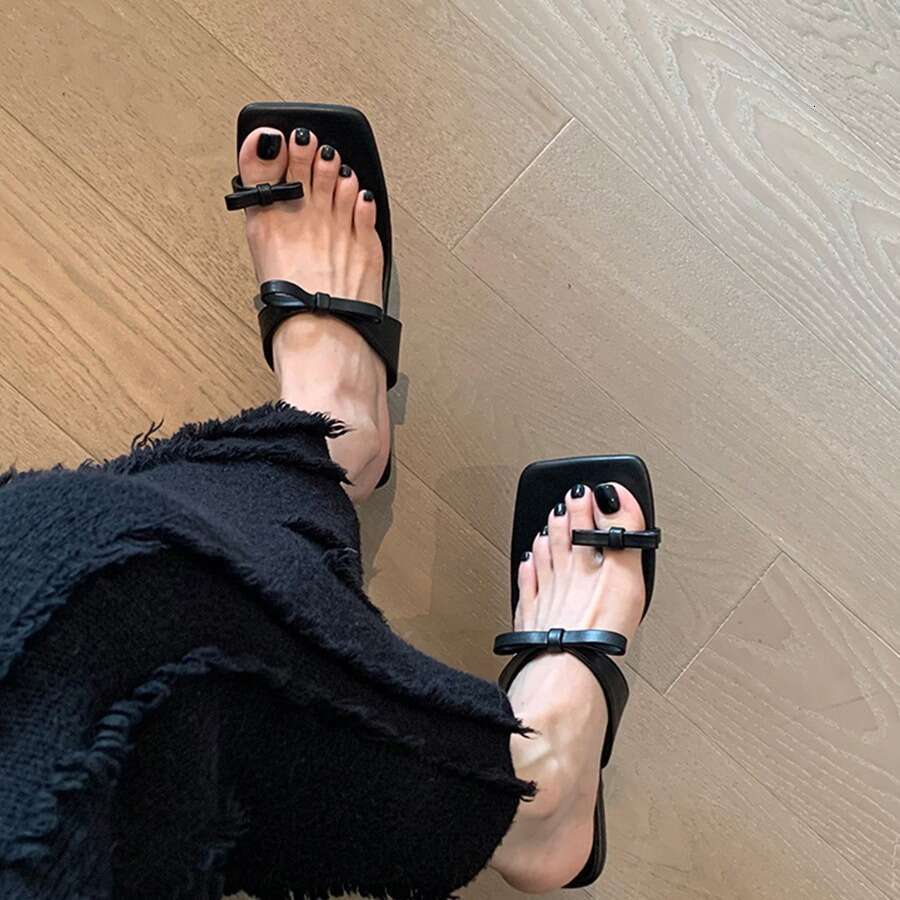 Korean Style 2024 Summer New Genuine Leather Square Strap Toe Ring Bowknot Stiletto Cat Heel Slippers Sandals for Women