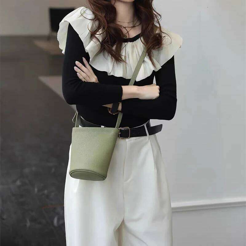 Custom Initials Woman Cell Phone Leisurely Bucket Shoulder Handbag Fashion Genuine Leather Lady Crossbody Bag