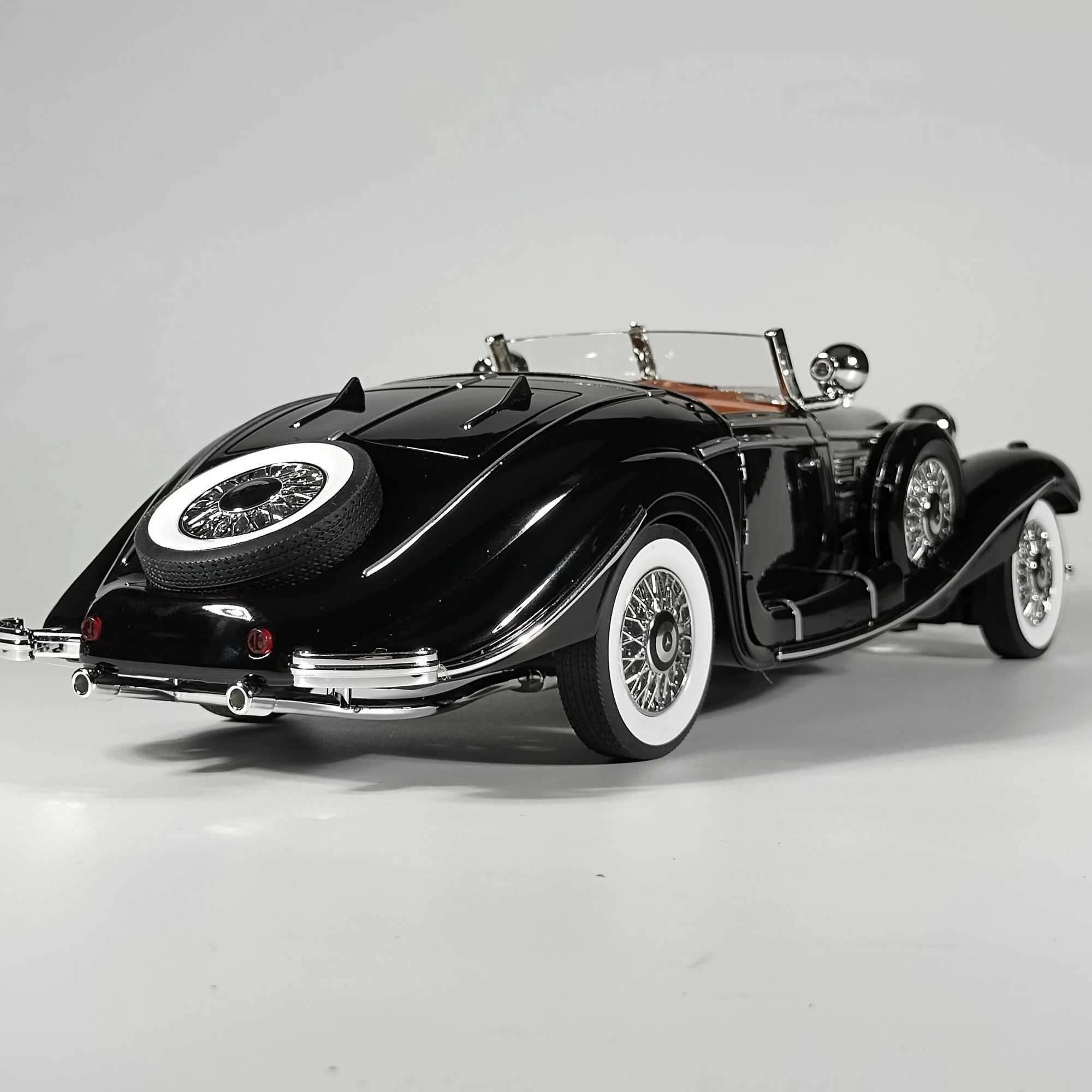 1 18 1936 500K Classic Car Alloy Diecast Metal Model Simulation Sound and Light Toy Large Vehicle Ornament Toys Gift for Boys R250528