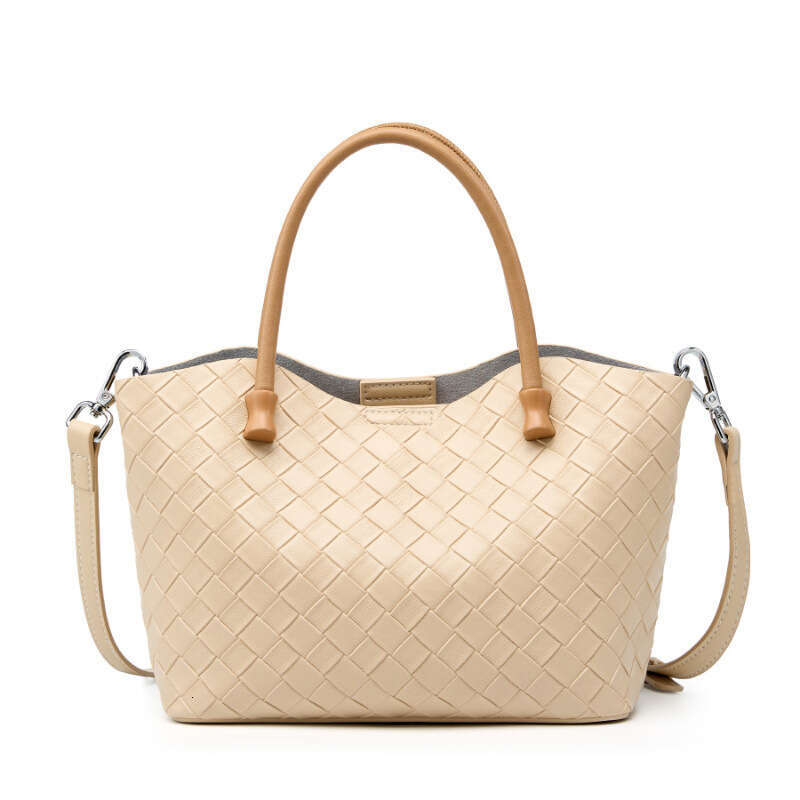 Tote Bag Fashion Crossbody Versatile Trendy Large Capacity Woven Women S New Simple Handheld Genuine Leather Shoulder Bag Shoulder Bag Braided Handbag