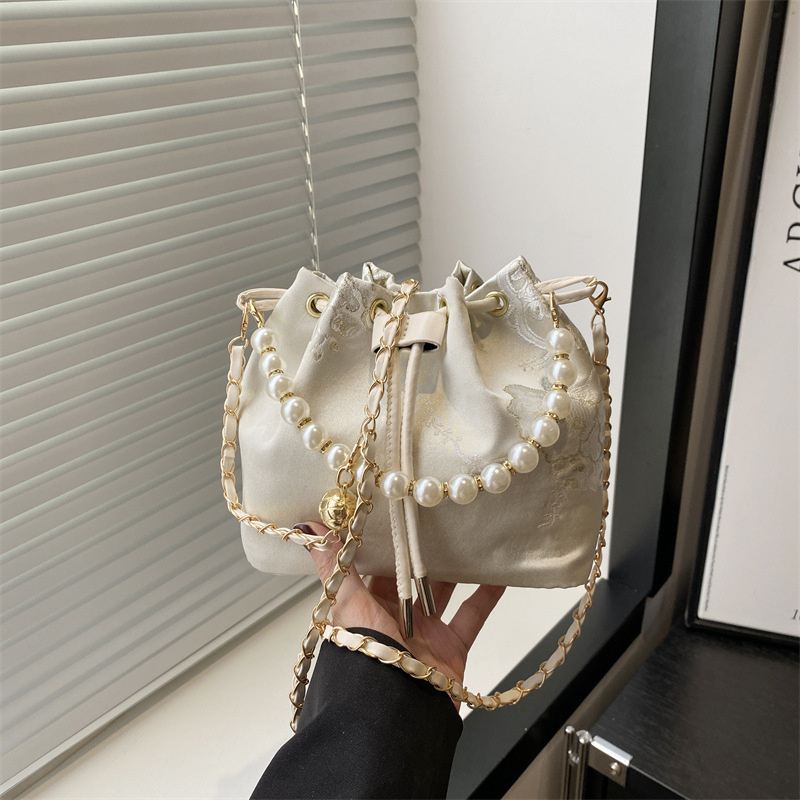 Free shipping new designer Bags ladies 2025 Summer Handheld Pearl Bucket Embroidered Shoulder Bag Small for daily outfit